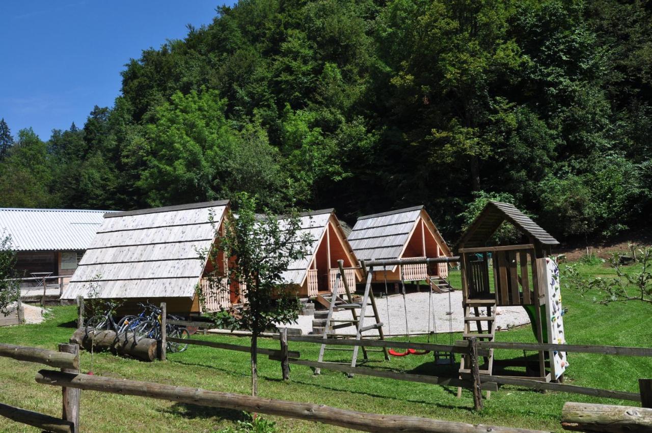 Wooden Cabin Kamna Gorica エクステリア 写真